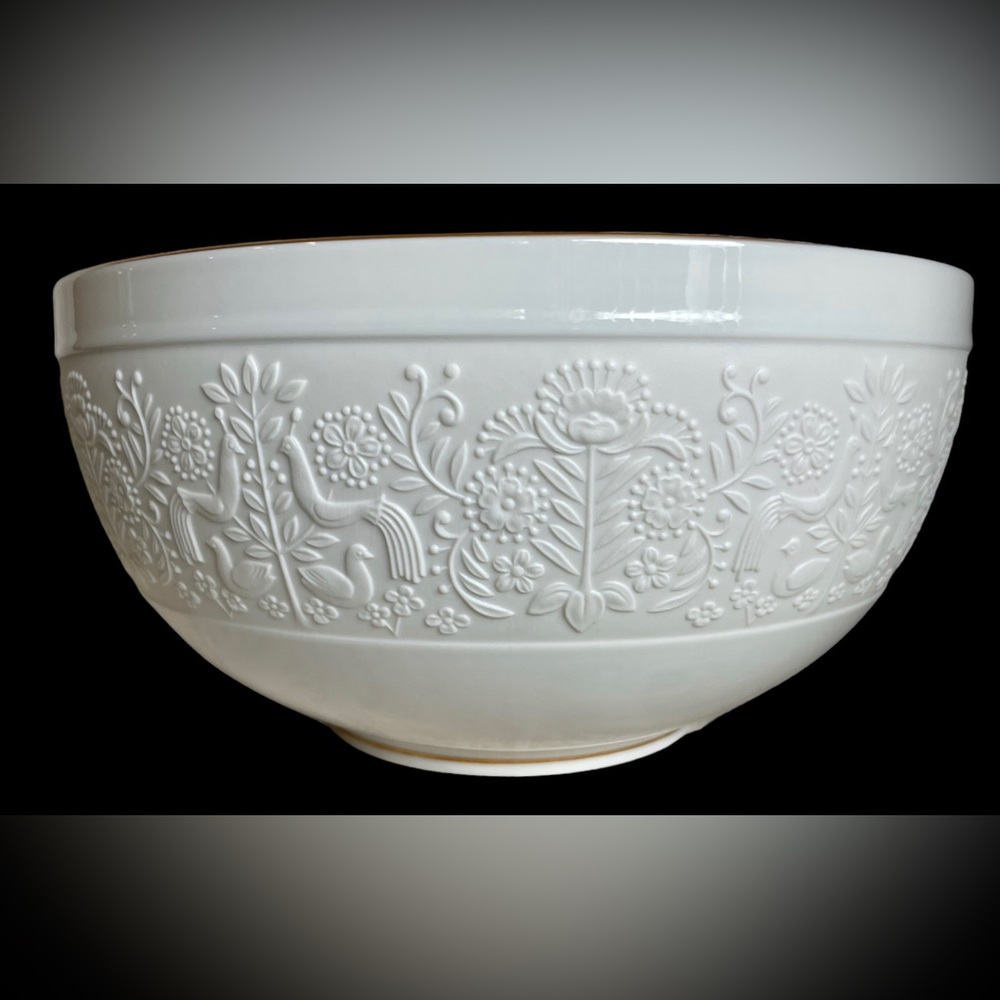 GORGEOUS Like New Noritake Serving Bowl